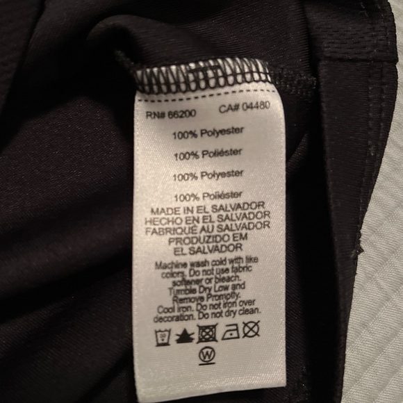 Oasis black t-shirt size S - Picture 3 of 3